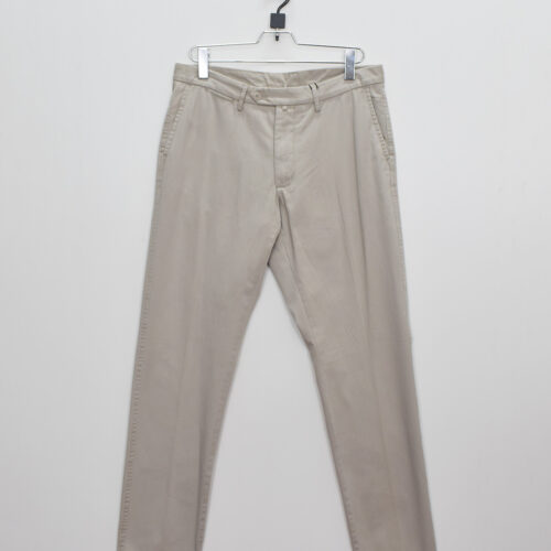 Men's Non Denim Bottoms