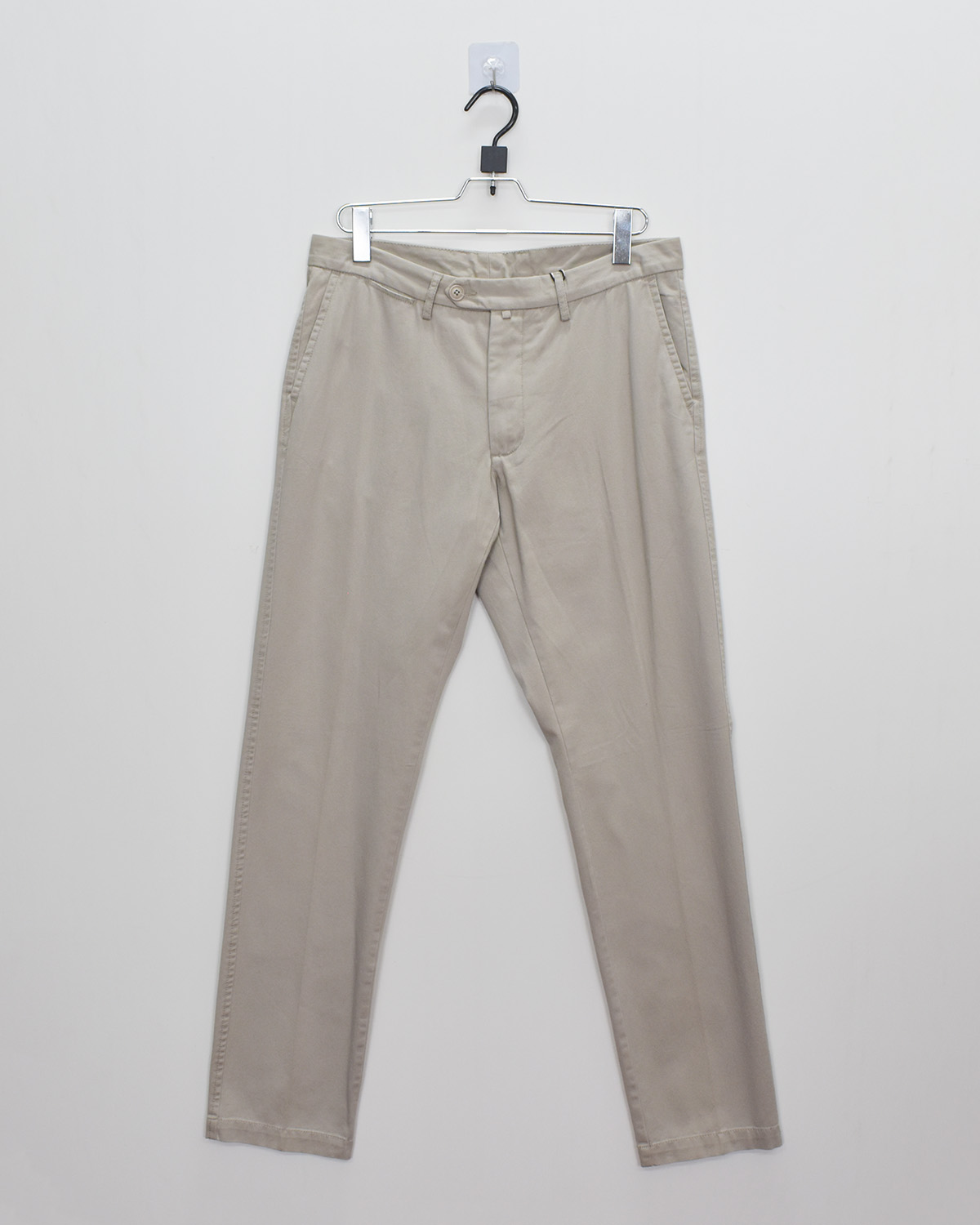 Men's Non Denim Bottoms