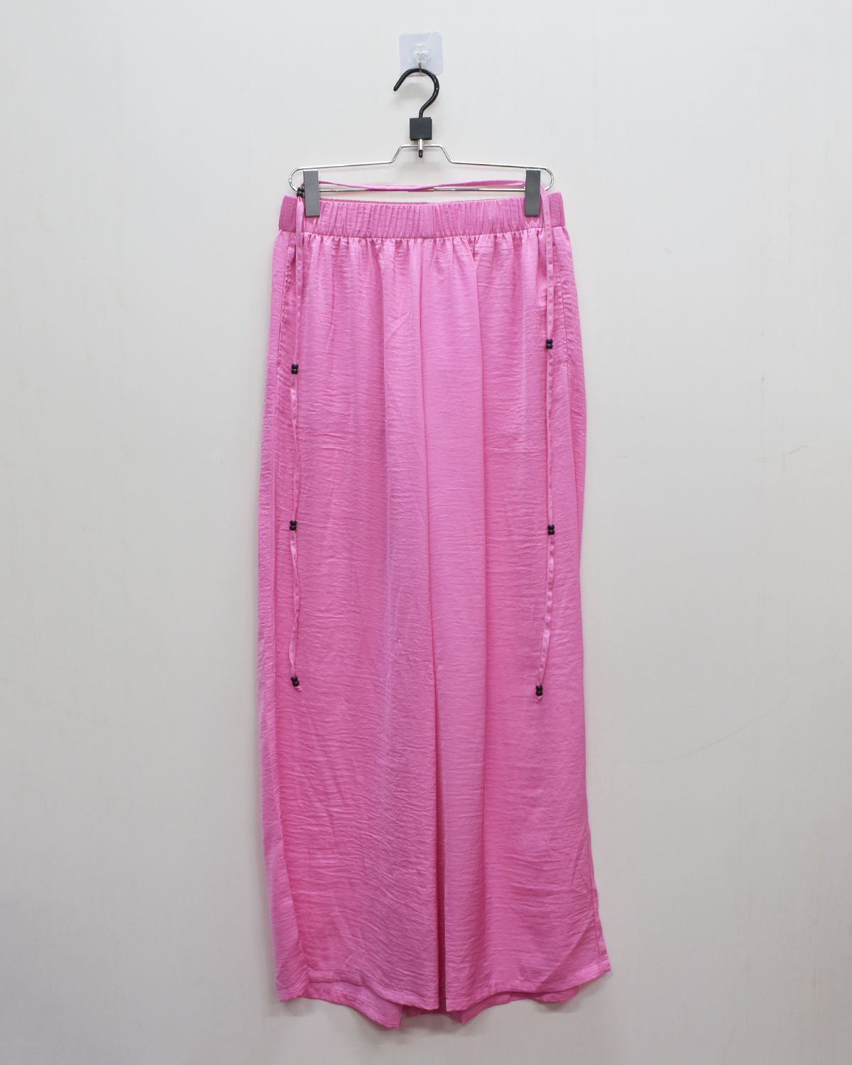 Ladies Non Denim Bottoms