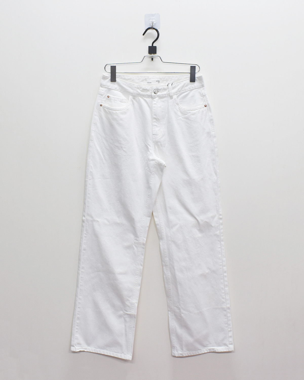 Ladies Non Denim Bottoms