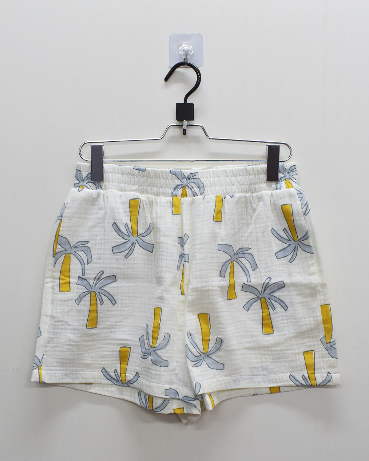 Ladies Non Denim Bottoms